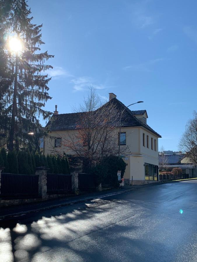 Haus Zwei Lägenhet Aspang Markt Exteriör bild